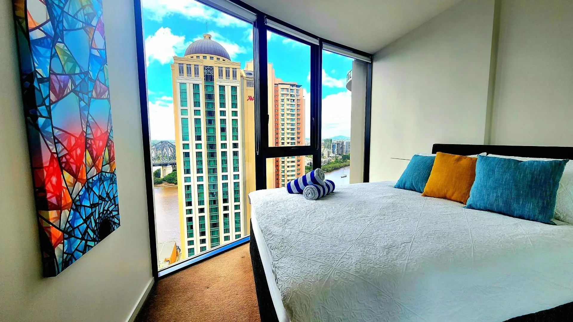 Great Location And Amazing Views Daire Brisbane