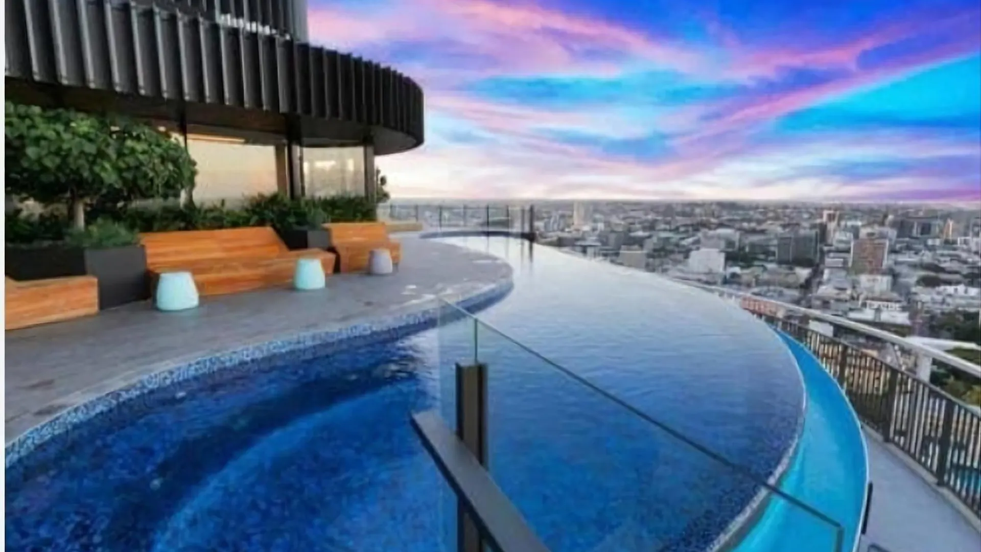 Great Location And Amazing Views Daire Brisbane